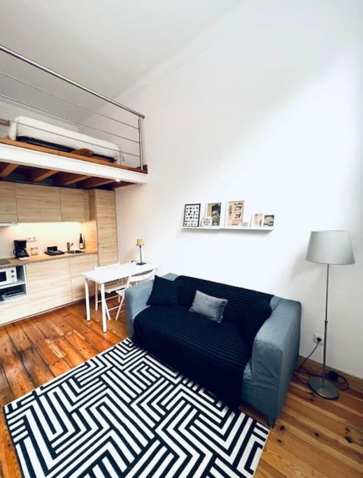 Apartament Lovely Mezzanino Close To Lx Factory *