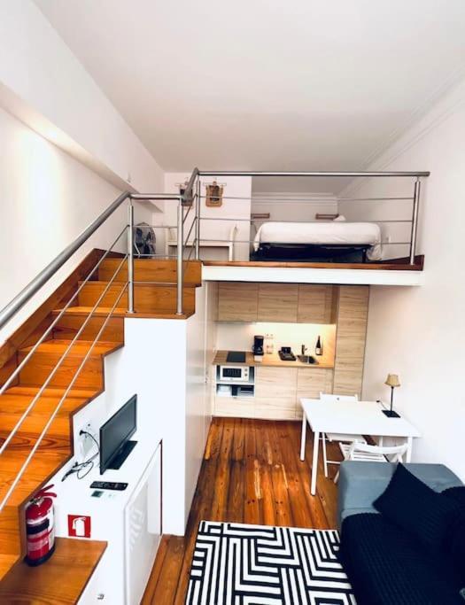 Apartament Lovely Mezzanino Close To Lx Factory Lizbona